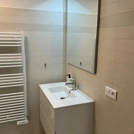 Apartamento Porte De Monaco, Duplex Avec Terrasse Et Parking *